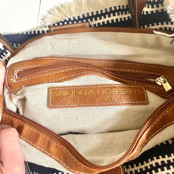 🍭3/$15 Sandra Roberts navy blue & white striped fringe large tote handbag - Picture 4 of 14